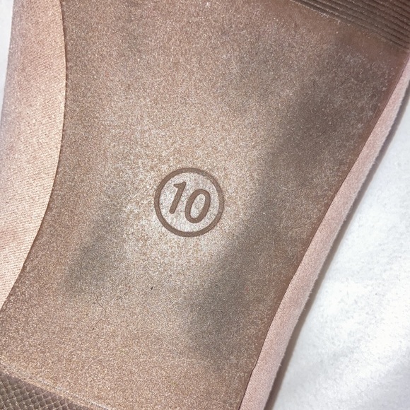 Universal Thread Beige Suede Flats - Picture 7 of 7